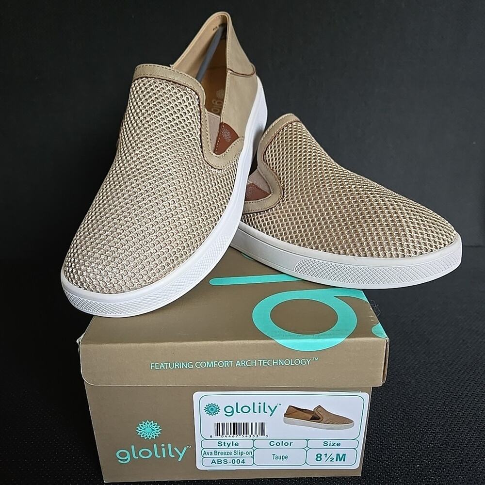 Glolily Ava-Breeze, Perf, Taupe Slip On Shoes Woman's Size 8.5 NO BOX